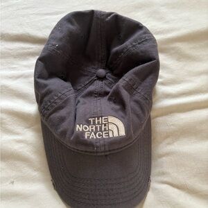 The North Face Grey Hat Classic Logo